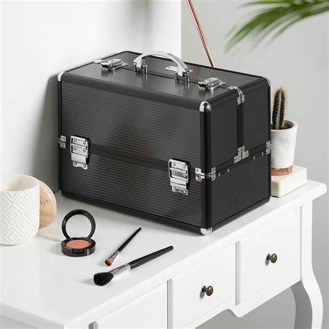 Metal Makeup Box 